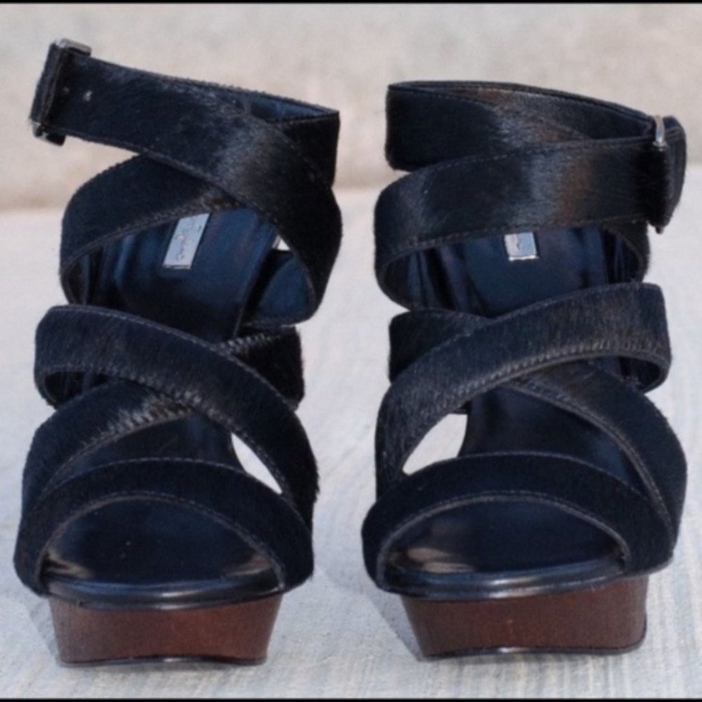 NEW REPORT SIGNATURE Size 7.5 6.5 Pony Hair Sandal - Picture 5 of 8